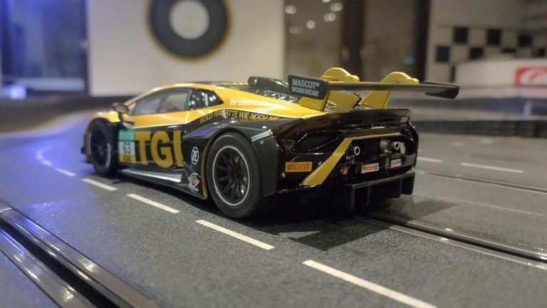Formneuheit: Carrera Digital 124 Lamborghini Hurácan GT3 Evo2