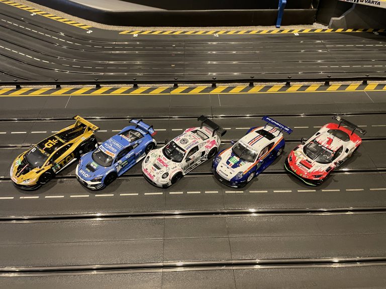 Carrera GT – Lauf 4 am Samstag: Wer wird die Porsche-Dominanz brechen?